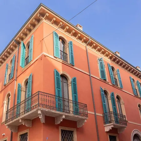 בית הארחה Palazzo Trezza 4*