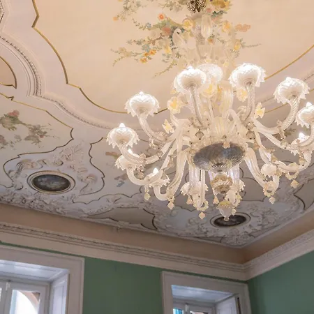 Palazzo Trezza Guest house